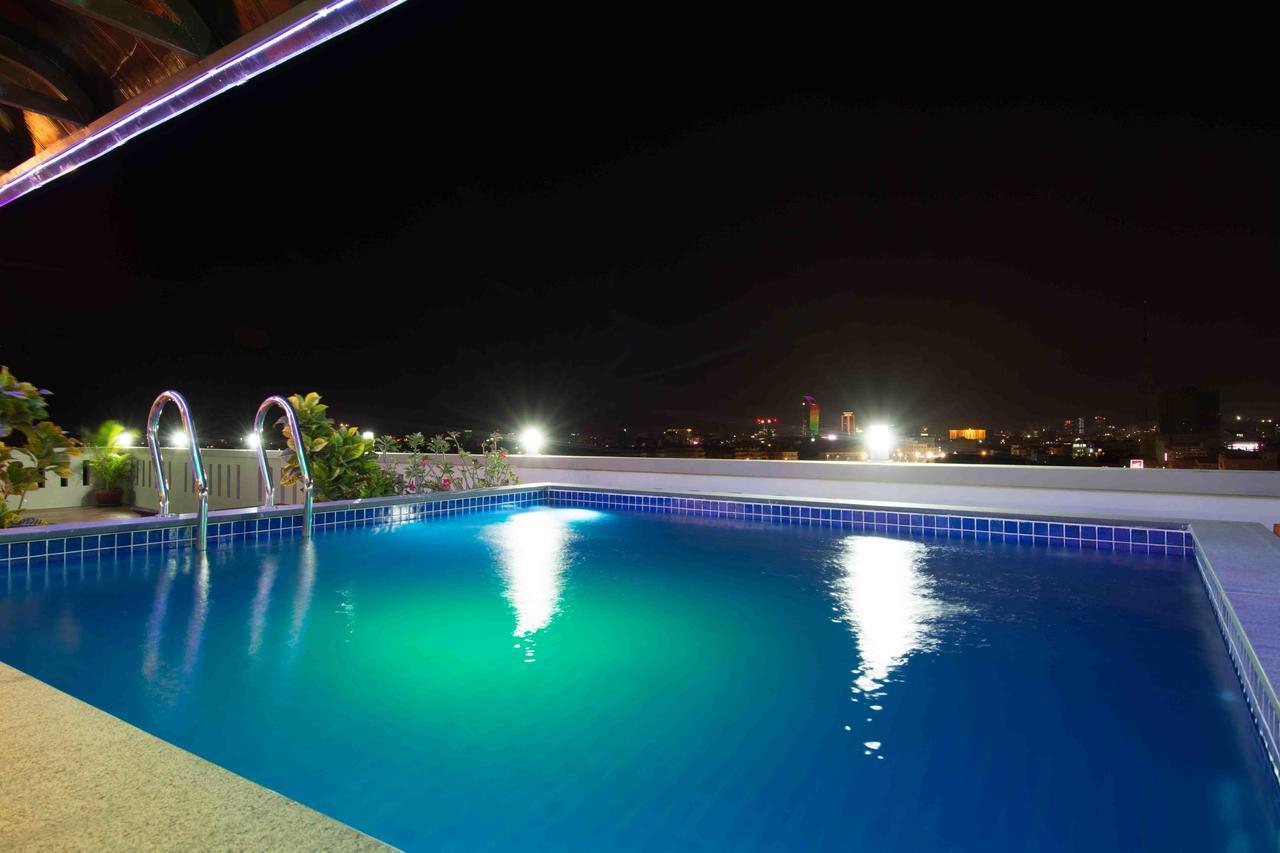 Raksmey Suo Hotel Phnom Pen Exterior foto